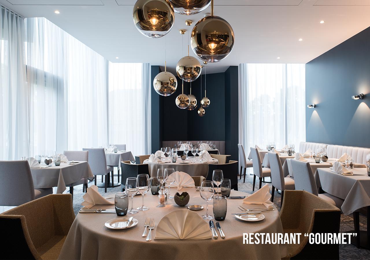 Grand Hotel Les Endroits 라쇼드퐁 외부 사진